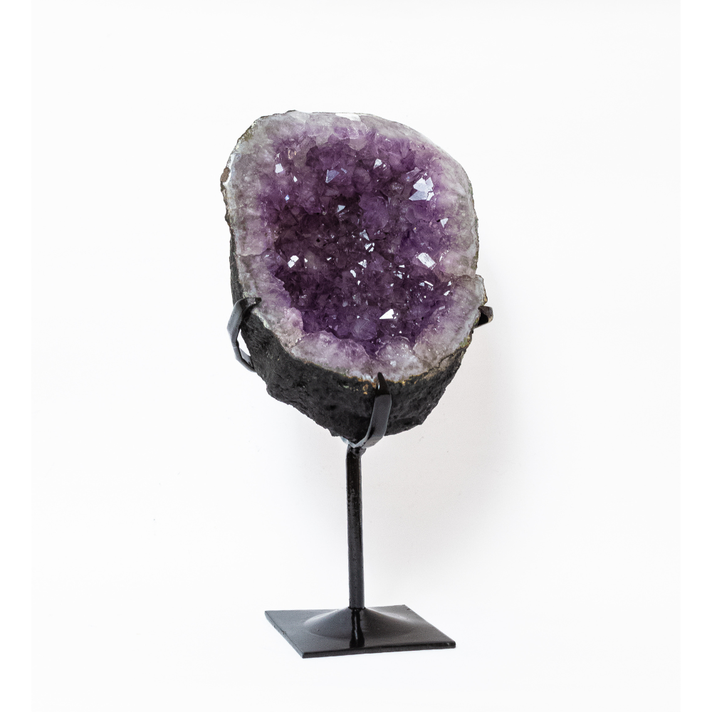 Amethyst Geode on Metal Base 1.920 Kg