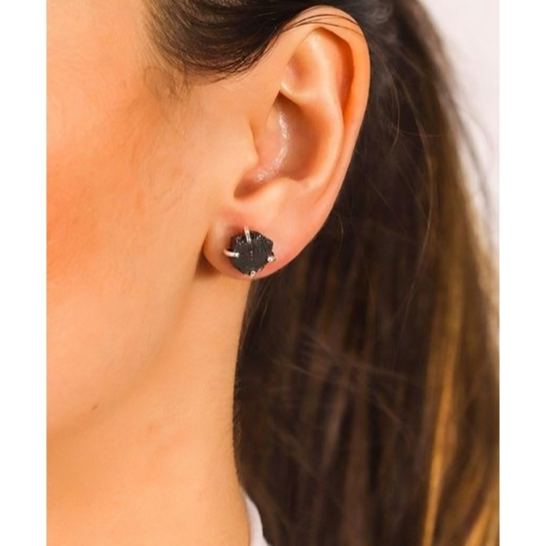 Black Tourmaline Claw Earring Silver Plated
