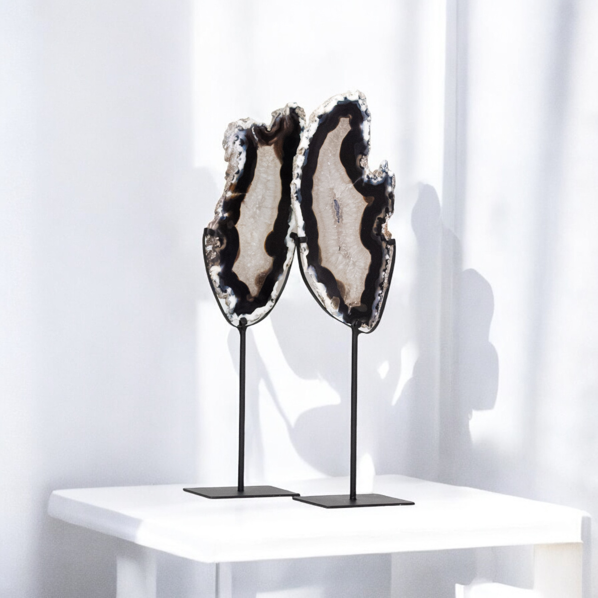 Natural Agate Plate on Black Metal Base 940 grams approx.