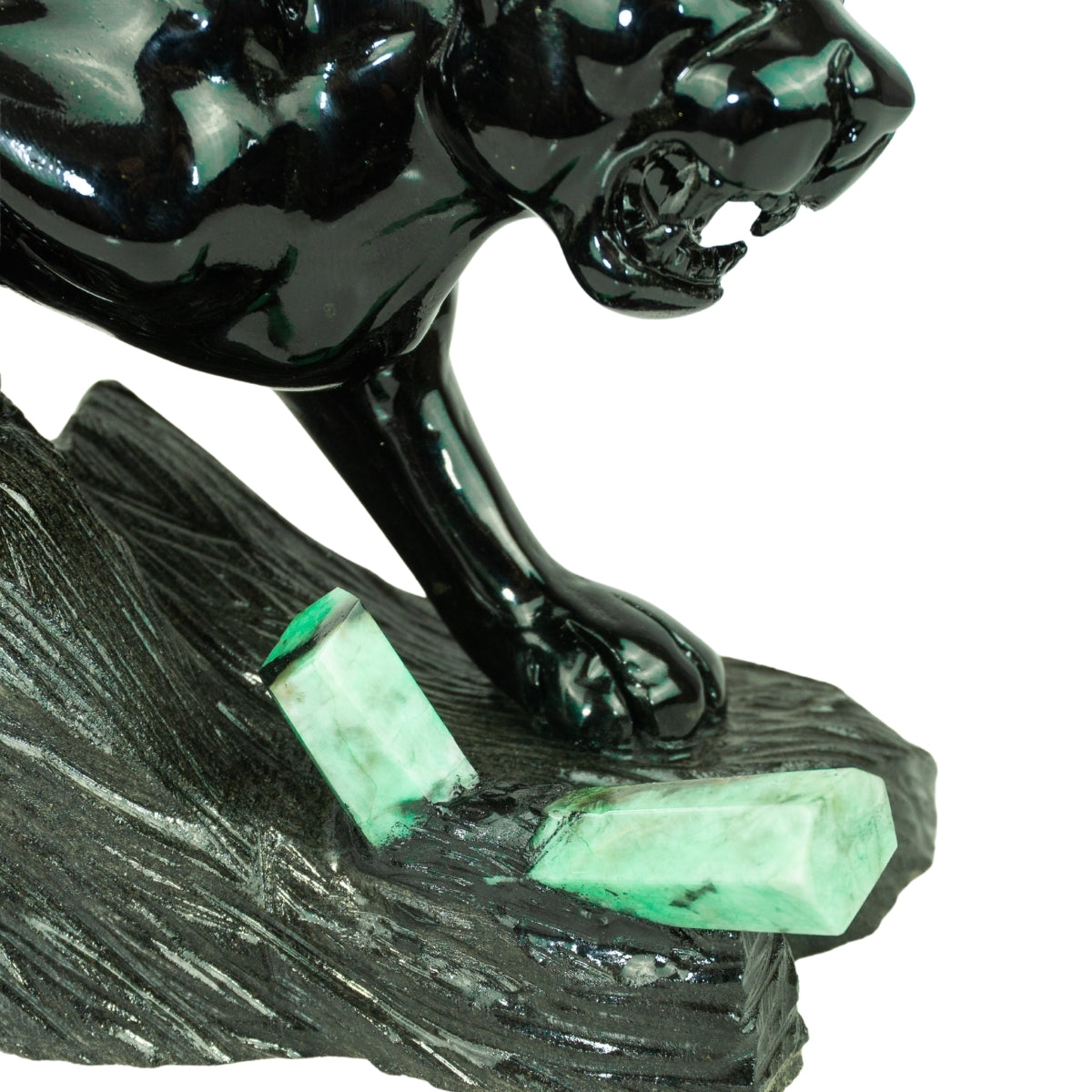 Escultura Pantera Negra em Esmeralda e Xisto de Esmeralda