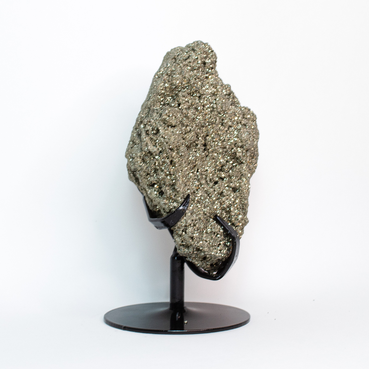 Pyrite sur Base en Métal Noir 2,210 Kg