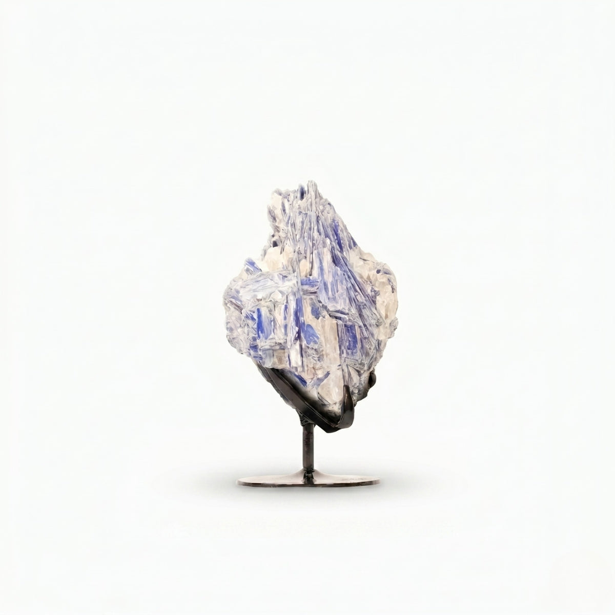 Pedra Cianita Azul Na Base Metal Preto 2,430 kg